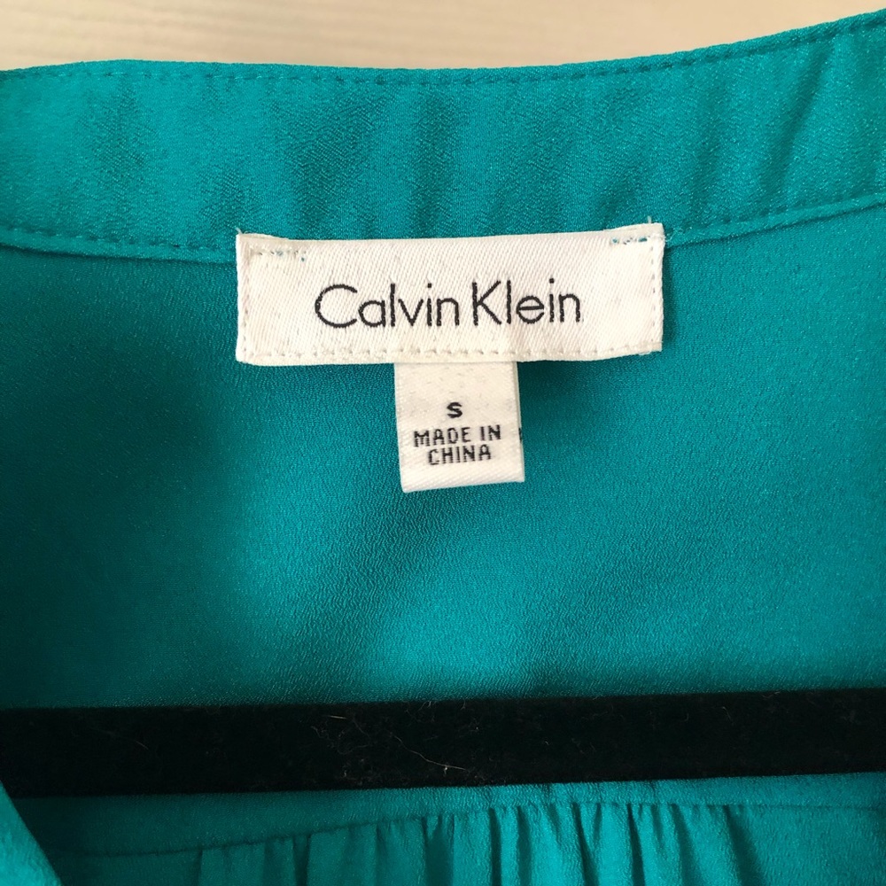 Calvin Klein Blouse - Picture 5 of 9